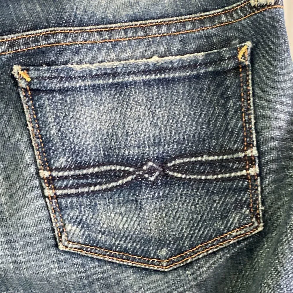 LUCKY Brand Dark Washed Flare Jeans Size 8/29 - Picture 3 of 10